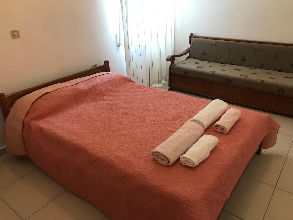 Traditional Full Equipment House Appartement Adamantas  Buitenkant foto